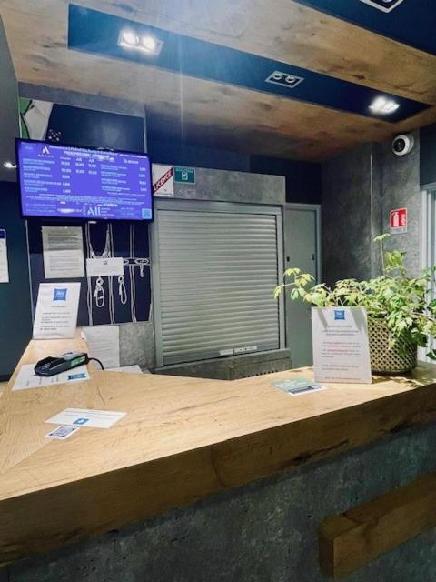 Ibis Budget Compiegne Centre-Ville Kültér fotó