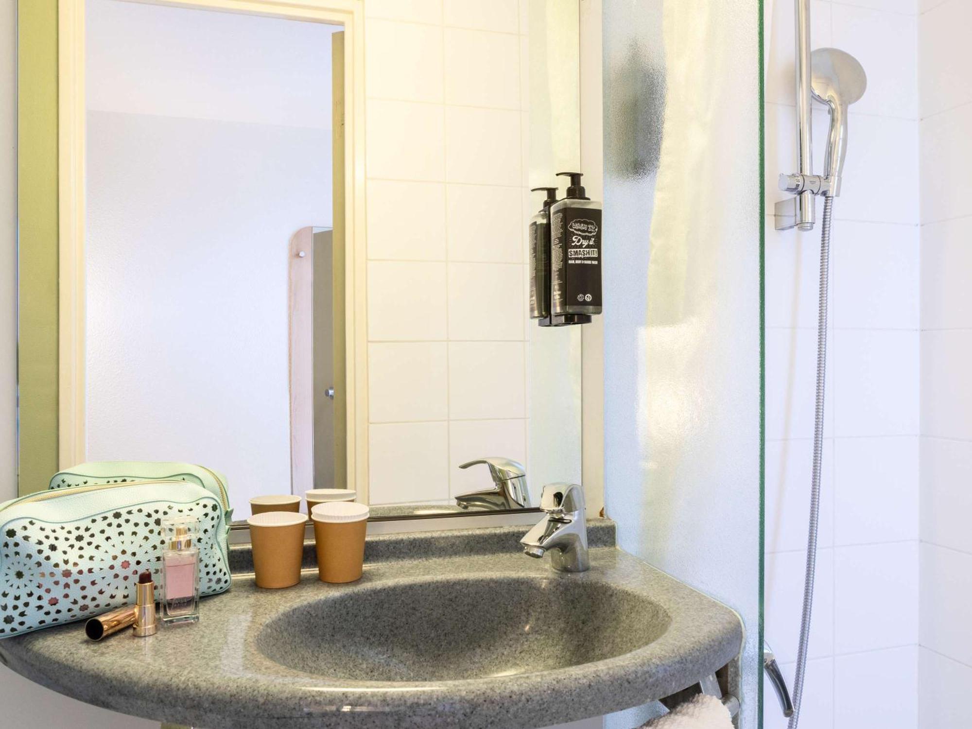 Ibis Budget Compiegne Centre-Ville Kültér fotó